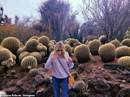 Emma roberts and garrett hedlund are enjoying a mother's day outing! Emma Roberts And Her Beau Garrett Hedlund Look Casual As They Grab Coffee On Parents Only Day In La 247 News Around The World