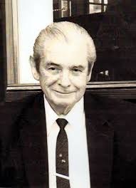 Robert Palomera's Instagram, Twitter & Facebook