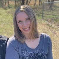 Lori Sharp's Instagram, Twitter & Facebook