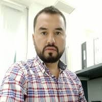 800+ perfiles de «Benjamín López»