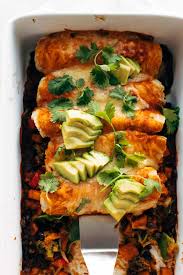 Easy Veggie Enchiladas Pinch Of Yum Recipe Veggie Enchiladas Vegetarian Enchiladas Easy Veggie
