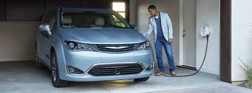 Hybrid limited fwd specifications and pricing. 2017 Chrysler Pacifica Hybrid Austin Tx Mike Haik Dcjr