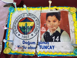 Sivasspor perulu golcü hernan rengifo ve stoper murat akça ile yollarını ayırdı. Fb Li Tuncay 14 Yasinda Futbolexpress