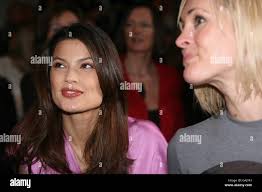 Amanda cromwell hi-res stock photography and images