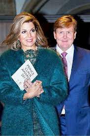 Geladen waren dazu vertreter verschiedener unternehmen und branchen sowie aus politik und verwaltung. 6 12 2017 Koning Willem Alexander En Koningin Maxima Princess Maxima Queen Maxima Royal Family