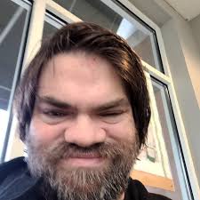 Does anybody remember these guys Guy Sharpe he used to visit our school  when I was a kid and also Johnny Beckman they were the best meteorologist  back in the 70's at