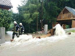 We did not find results for: Unwetter In Niederosterreich 130 Feuerwehren Uber Stunden Im Einsatz Niederosterreich Vienna At