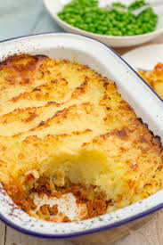 This quorn shepherd's pie is one of our family favourites and i hope it will become one of yours too! Quorn Shepherd S Pie Easy Peasy Foodie