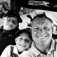 Sandro Valencia Email & Phone Number