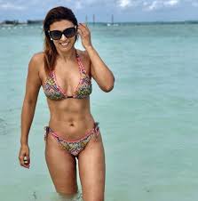 Ivette vergara (tv show host) was born on the 26th of february, 1972. Fotos Ivette Vergara Se Llena De Halagos Con Sensual Bikinazo Tecache Cl