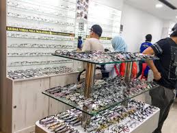 Bukan sebab cermin mata bermasalah tapi saja nak tukar yang baru. Puas Hati Dapat Jimat Beli Cermin Mata Di Kedai Eye Pro Vision Sungei Wang Plaza Mimin Adam