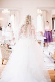 A Gorgeous Alfresco Wedding In France That S 100 Vegan In 2020 Wedding Dresses Luxury Wedding Venues Cheap Wedding Venues