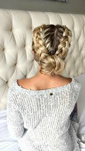 Grab the crown hair from either side braiding up a fishtail. 105 Dutch Braid You Can Rock This Season Style Easily
