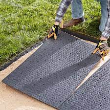 Border landscaping for effect and protection. Wall Block Pavers And Edging Stones Buying Guide