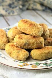 When it is cooked well remove the skin and mash it finely. Baked Mashed Potato Croquettes Mangia Bedda