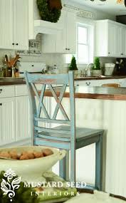 After A Few Years Of Leaving Them As I Bought Them I Know What Is Wrong With Me I Finally Started Pai Painted Bar Stools Painted Stools Kitchen Bar Stools