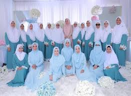 Just a simple art gift to our local diva, shila. Gambar Sekitar Majlis Khatam Al Quran Shila Amzah Manis Macam Gula Media Hiburan