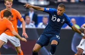 Son plus grand succès jusqu'à présent fut le championnat d'europe qu'ils remportèrent en 1988. Ligue Des Nations Les Compos Probables De Pays Bas France Football 365