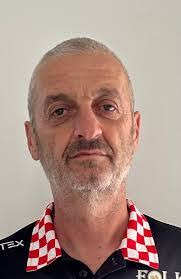 Robert Vukovic's Instagram, Twitter & Facebook