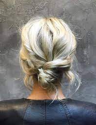 20 Coiffures Faciles A Faire Au Saut Du Lit Chignons Bas Cheveux Courts Coiffure Facile Cheveux Courts Mariage