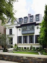 The White House My Favorite Exterior Paint Combinations La Dolce Vita Exterior Paint Combinations House Paint Exterior House Exterior