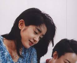 '아이유'와 '이지은'은 얼마나 다르고 또 얼마나 일치해요?269 a. 2e2ijwoviu Zsm