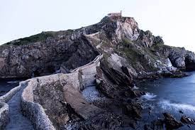 We can breathe in awe as she did when she first arrived and break free from the chains. Game Of Thrones S Dragonstone Is A Real Life Place Located In Spain Vogue