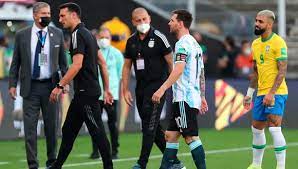 The latest chapter in south america's biggest soccer rivalry takes place . Itg 8xol 813hm