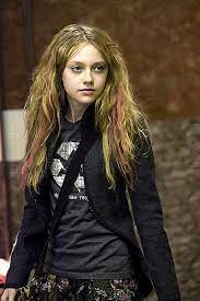 Wir haben die top 5 der besten dakota fanning filme ausgewählt, die du dir unbedingt anschauen musst. Bild Zu Dakota Fanning Push Bild Dakota Fanning Filmstarts De