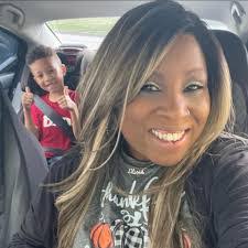 Jaimee Lewis's Instagram, Twitter & Facebook