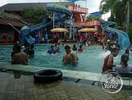 Kabupaten subang dilewati jalur utama pada wilayah utaranya dan dimanfaatkan juga sebagai jalur alternatif untuk ke bandung, cirebon atau tasikmalaya. Berenang Di Kolam Renang Tirta Citapen