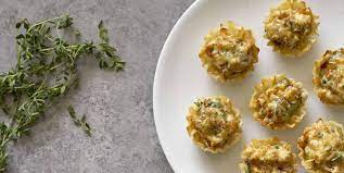 Just like a stuffed mushroom, this finger food has a delicious filling of bread crumbs, parmesan, and minced garlic. 25 Best Thanksgiving Appetizers Easy Recipes For Fall Appetizers