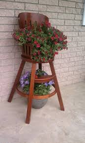 Great Way To Use Your Old High Chair By Becky Kennedy Garden Crafts Diy Vintage High Chairs Chair Planter