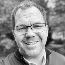 Aaron Clubb's Instagram, Twitter & Facebook