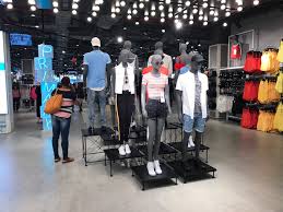 With new womens and mens clothing to shop in store every day, start planning your next haul online today. Primark Is Fastest Growing Retailer In America History Details