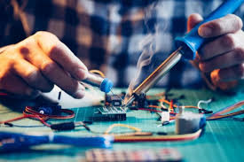 4 Tố chất theo học ngành Công nghệ Kỹ thuật Điện, Điện tử