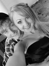 Rosemarie Mack (@itsR0SIEbitch)