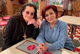 Sharon osbourne has a breathtaking new hair color from the same colorist who transformed jane fondas hair for the 2020 oscars. Photo The Conners Ozzy Sharon Osbourne Cast Season 2 Episode 15 Tvline