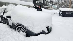 Christmas Eve day snowstorm dumps over a foot of snow