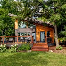 Although drainage might be a problem, this type of roof design is aesthetically unique, provides plenty of ventilation and light. 75 Beautiful Shed Roof Pictures Ideas Houzz