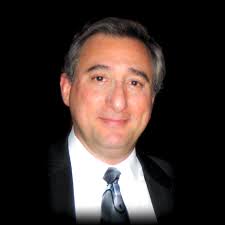 Ian Wahl's Instagram, Twitter & Facebook