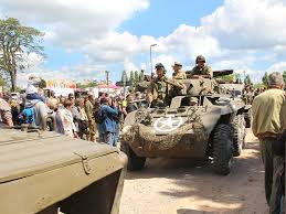 1,813 likes · 39 talking about this. D Day Festival In Der Normandie Eintauchen In Die 40er Jahre