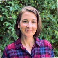 70+ "Lara D." profiles