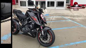 Updated super duke r shows new exhaust and new radiator. 1290 Ktm Super Duke R Austin Racing Youtube