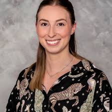 Laura Thibodeaux's Instagram, Twitter & Facebook