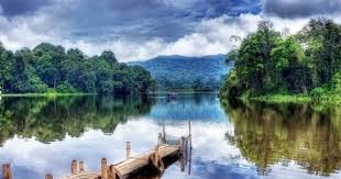 Perjalanan spiritual ke situ panjalu ciamis disambut harimau hitam putih. Situ Lengkong Panjalu Ciamis Wisata Religi Yang Dipopulerkan Gus Dur Attayaya Blog