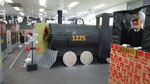Office Decorations Polar Express Polarexpress Officedecorations Christmas Cubicle Decorations Office Christmas Decorations Office Xmas Gifts