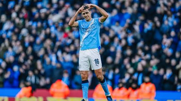 Barcelona siap tikung Real Madrid untuk datangkan Rodri