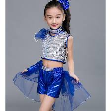 Contemporary dance by itself looks beautiful when performed, and it adds on to the beauty when a similar type of costume is worn. Children Jazz Dance Costumes Boys Girls Sequined Stage Performance Competition Modern Dance Hiphop Drummer Dancing Outfits Material Polyestercontent Only Top And Shorts N