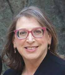 Kimberly Brill's Instagram, Twitter & Facebook